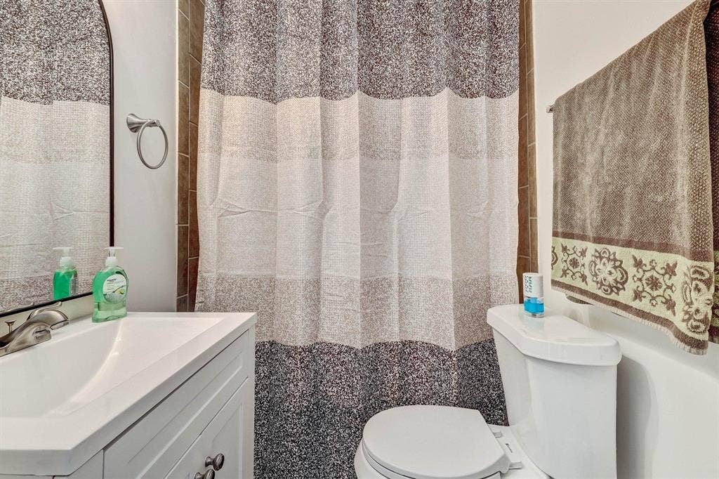 4 BR in Jacksonville