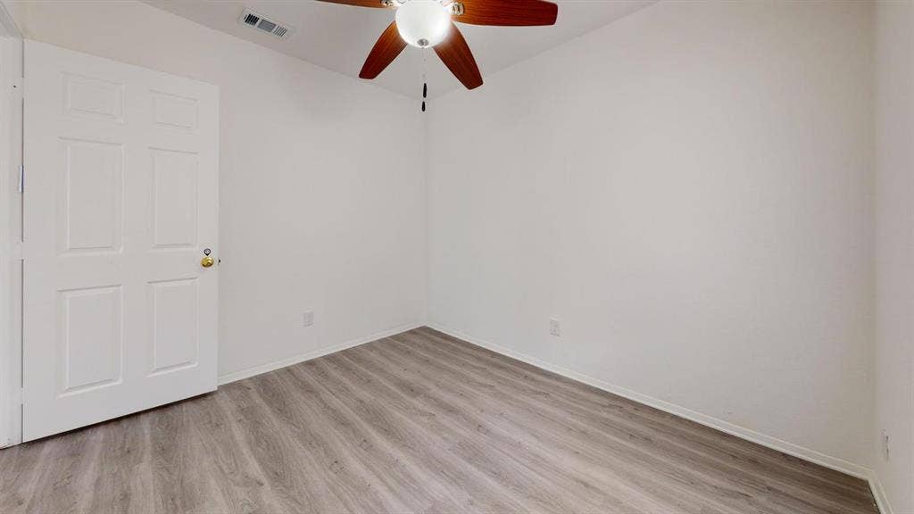 1 BR in Dallas