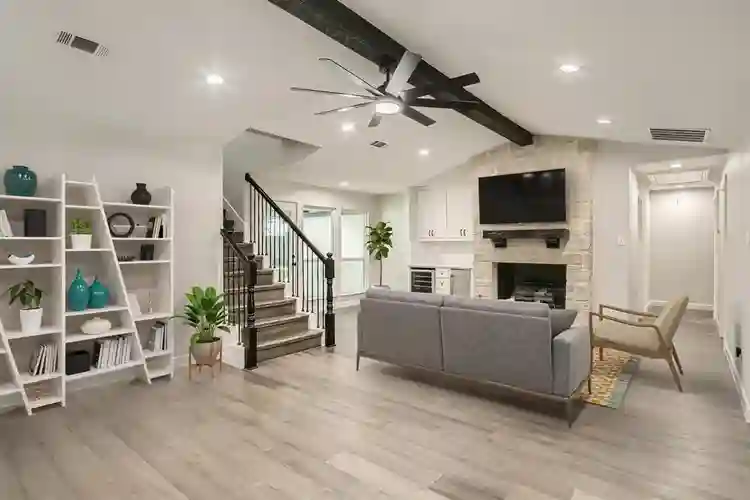 6 BR in Dallas