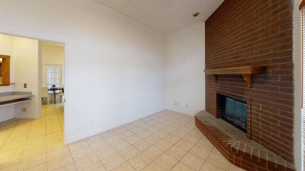 1 BR in Fort Worth