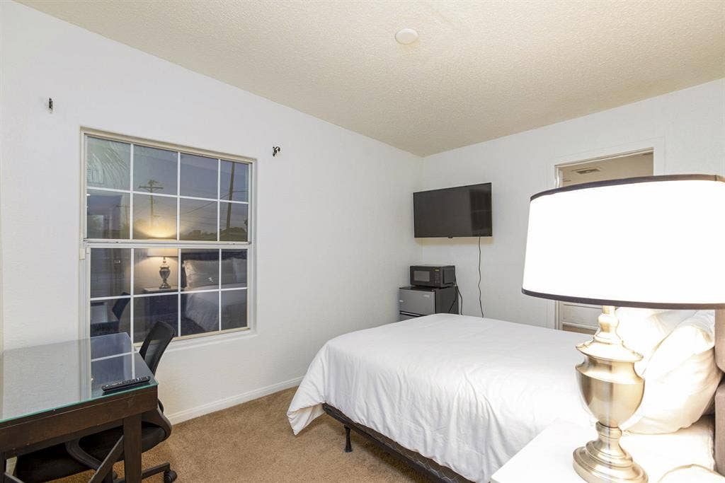 4 BR in Las Vegas