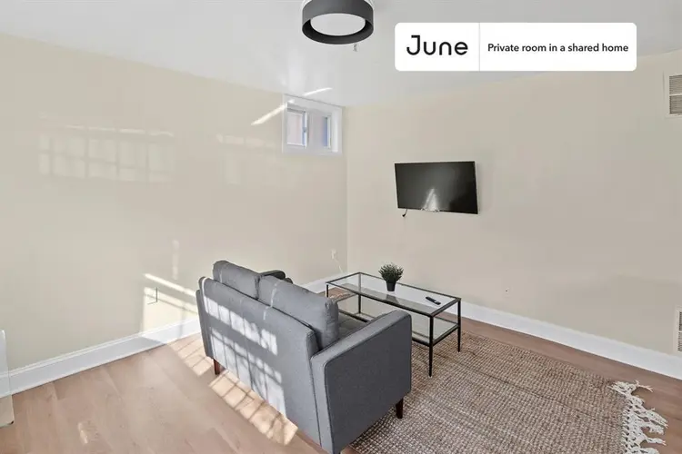 2 BR in Washington DC