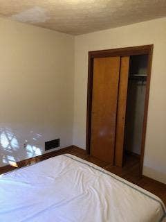 8 BR in Lithia Springs