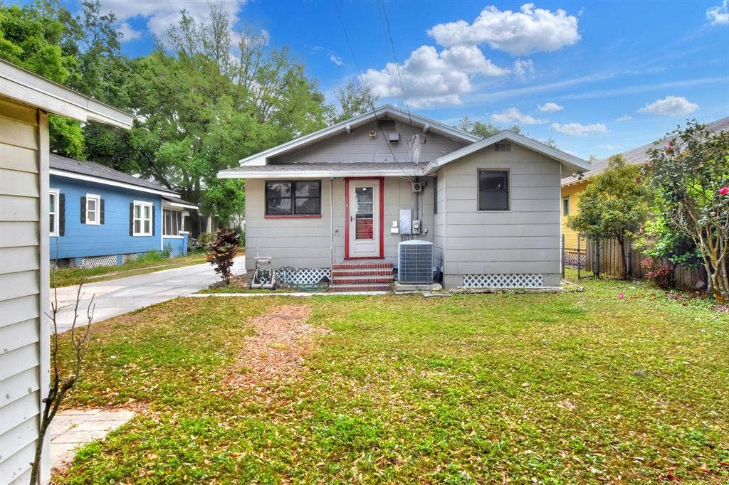6 BR in Lakeland