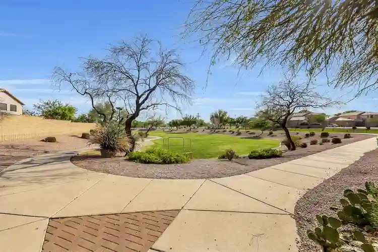 7 BR in Mesa