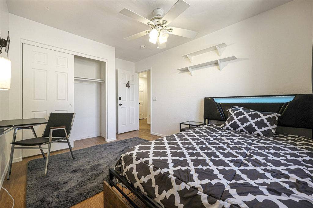 7 BR in Mesa