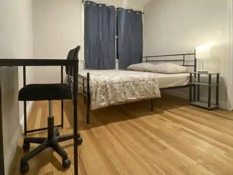 7 BR in Baltimore
