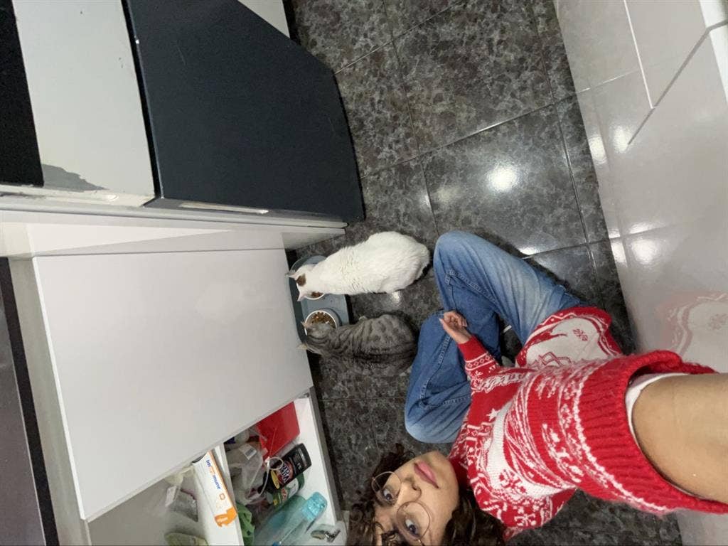 Habitación amueblada