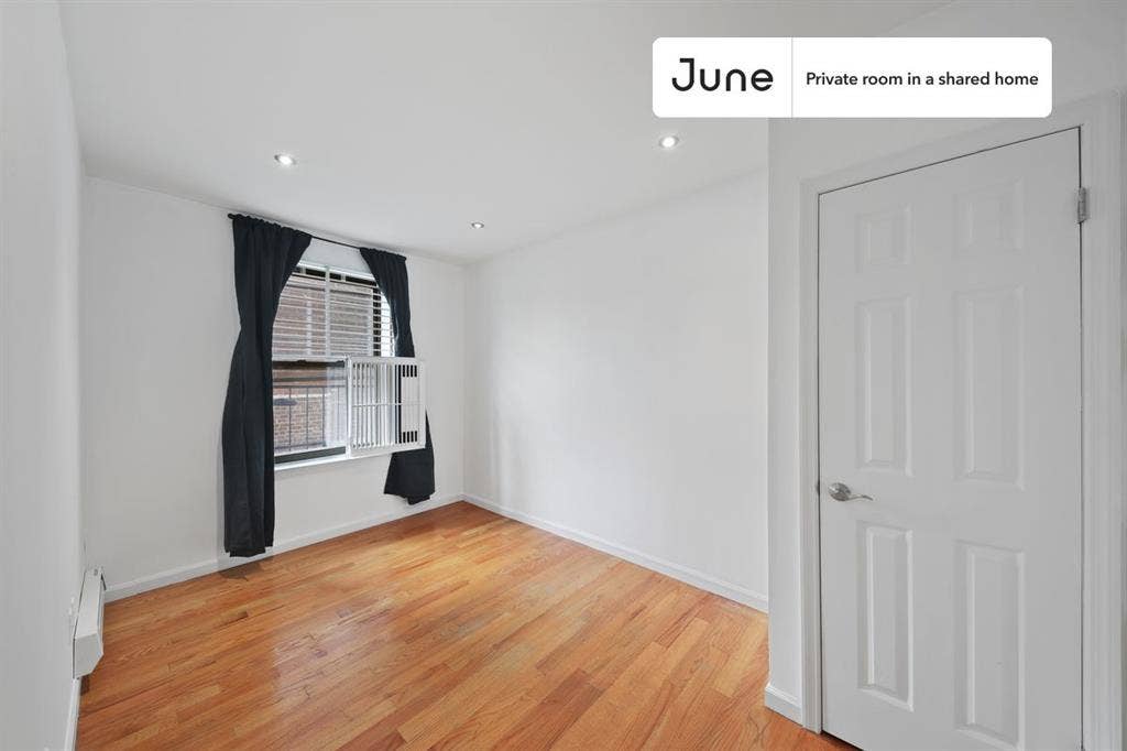 3 BR in New York City