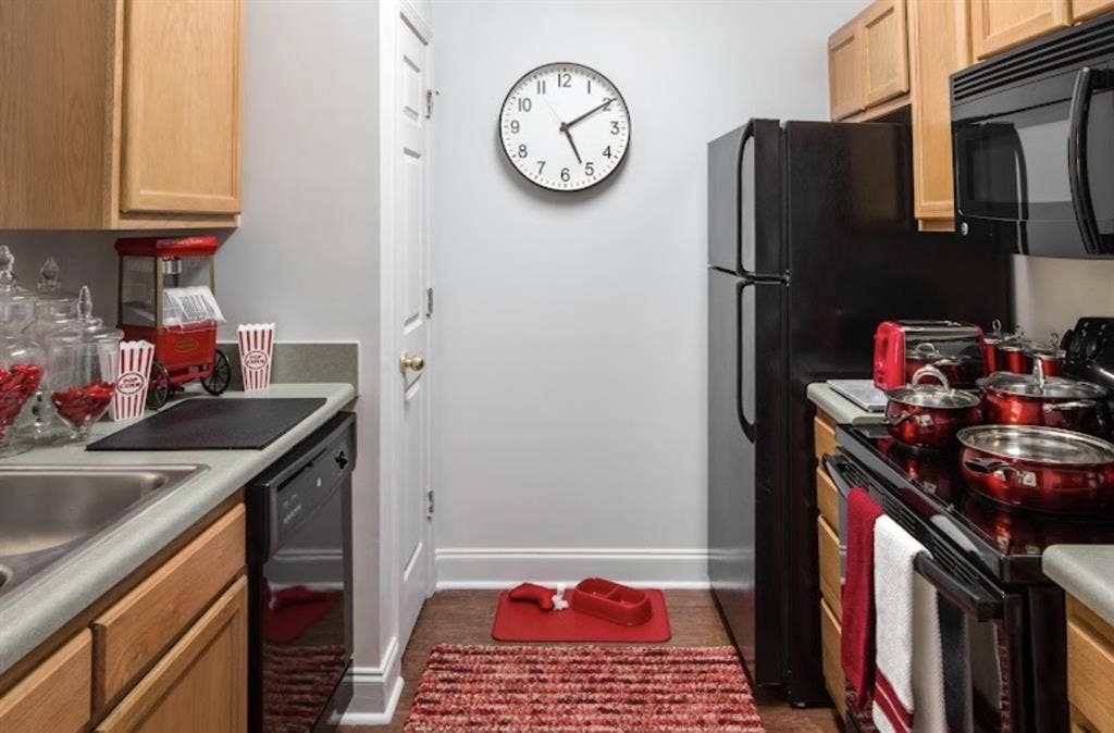 Looking To Find Someone To Sublease