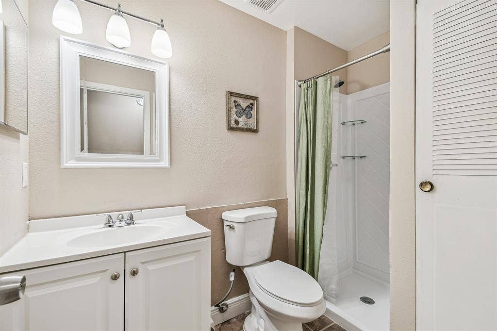 9 BR in Deltona