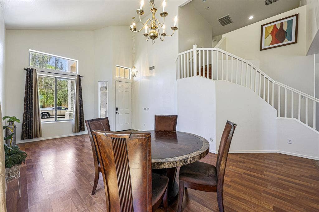 6 BR in Phoenix
