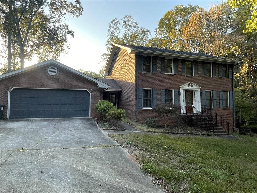 5 BR in Conyers