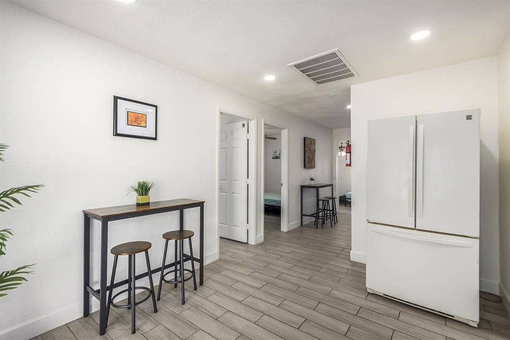 8 BR in Phoenix