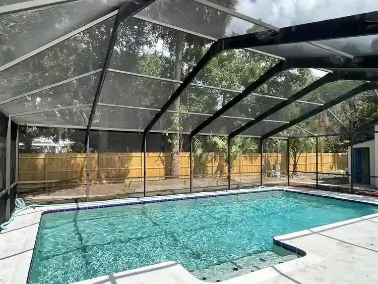 6 BR in Winter Haven