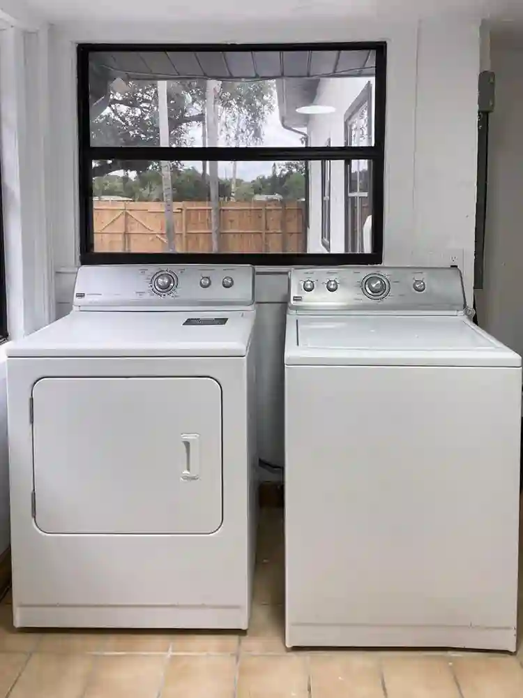 6 BR in Winter Haven