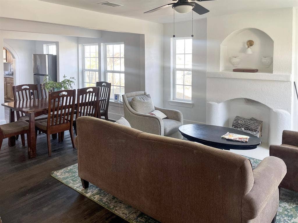 6 BR in Fort Worth