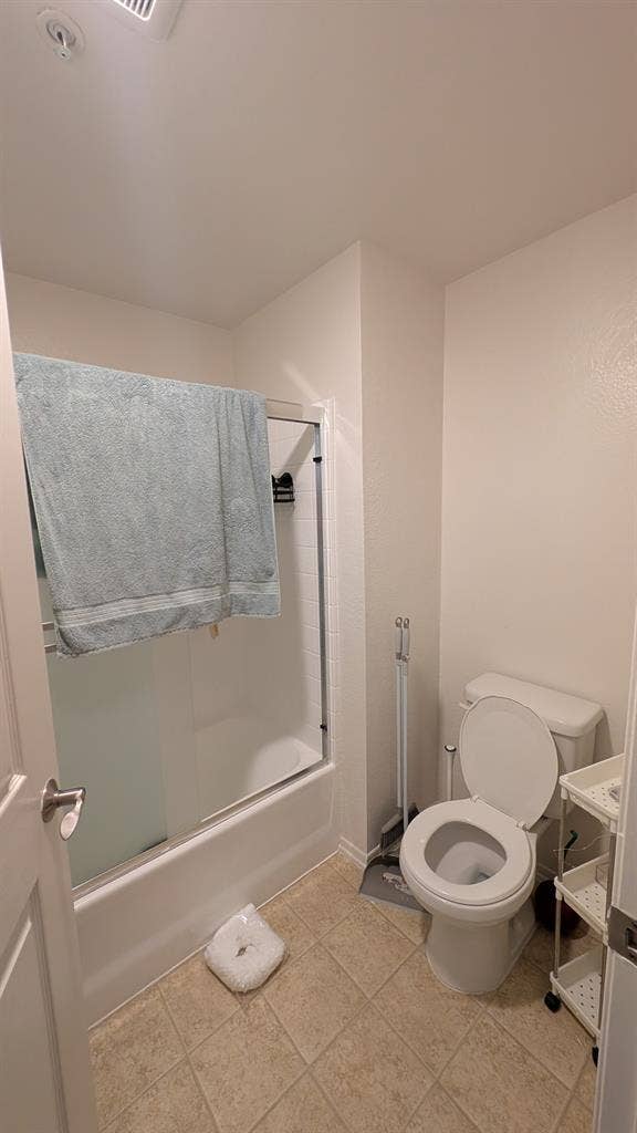 Roommate needed by Jan th!