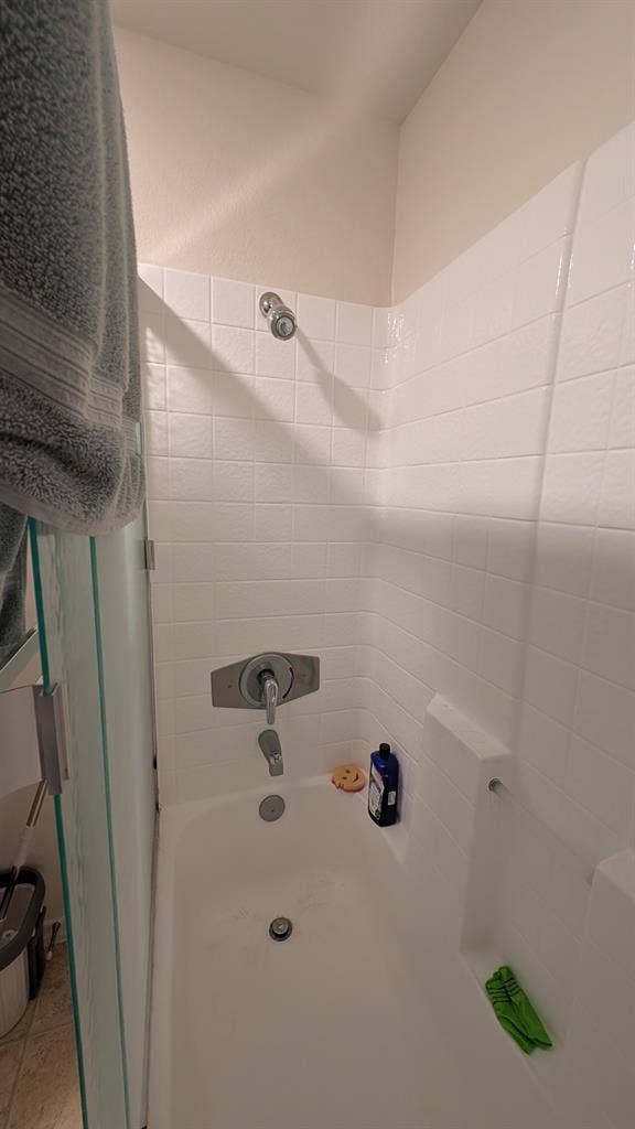 Roommate needed by Jan th!