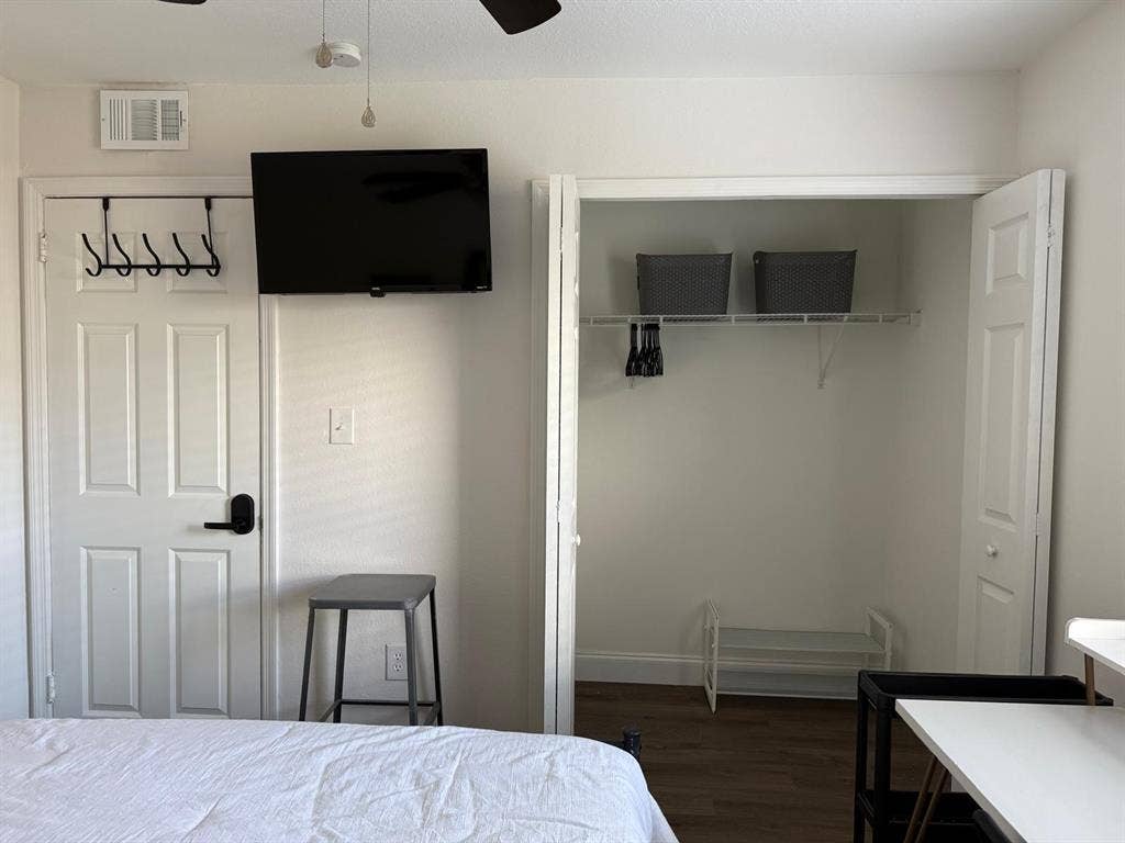 5 BR in Orlando