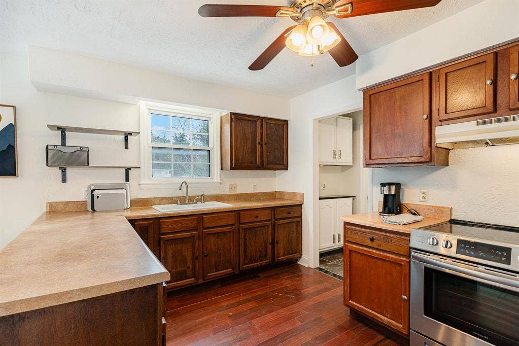 7 BR in Nashville