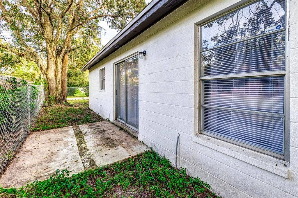 5 BR in Lakeland