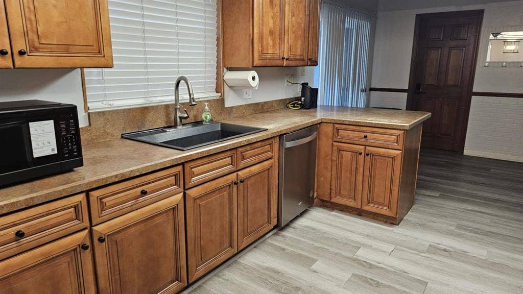 Room for Rent Everything included!!