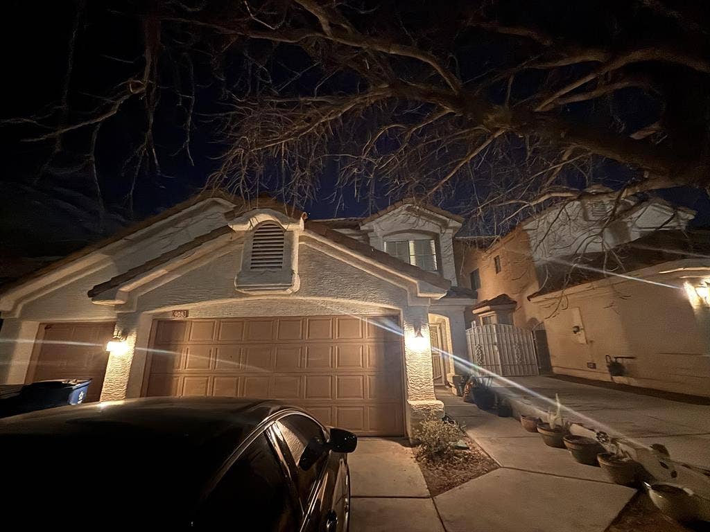 2 BR in Las Vegas