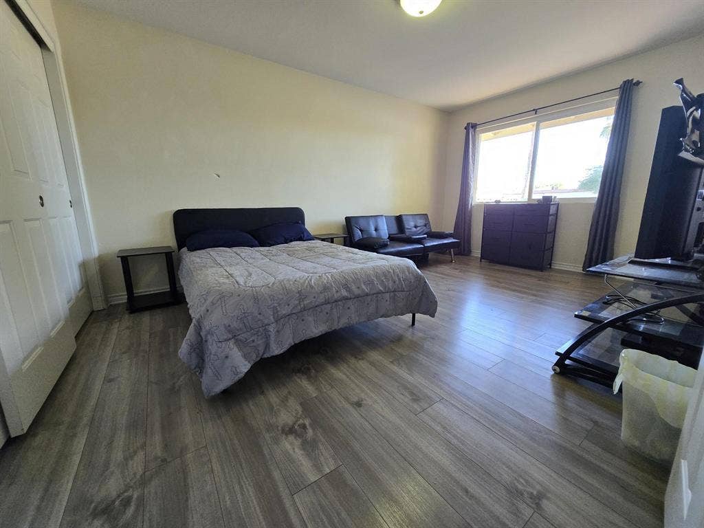 5 BR in Las Vegas