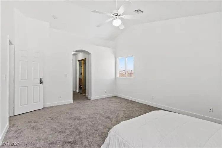 5 BR in Las Vegas