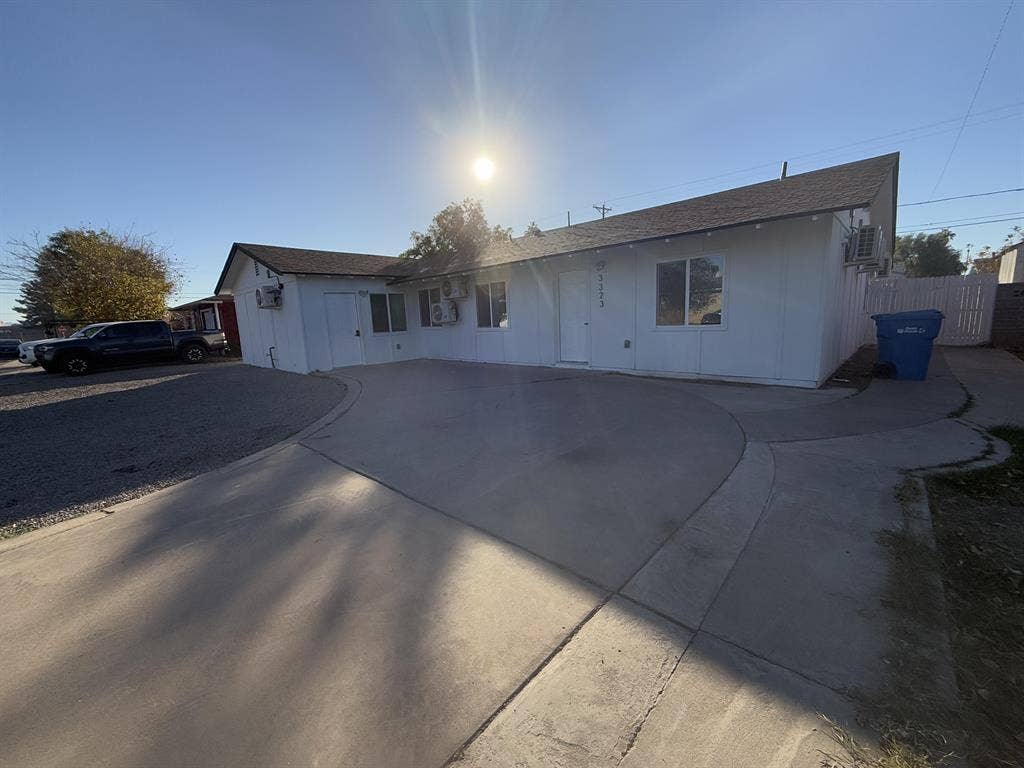 6 BR in Phoenix