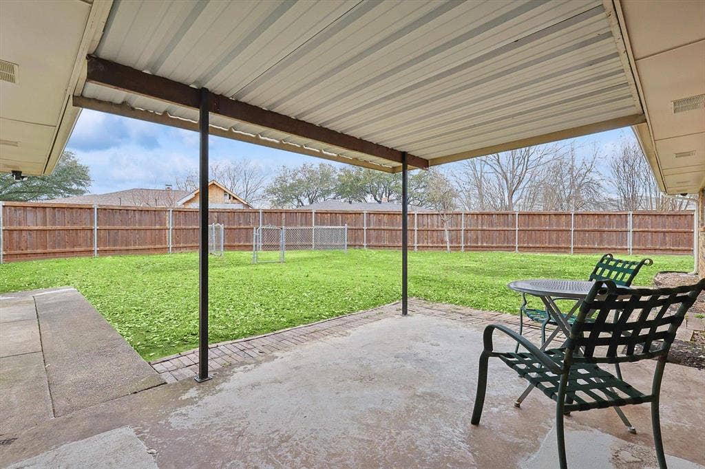 6 BR in Cedar Hill