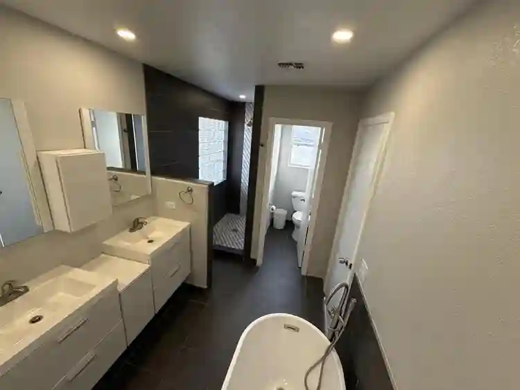 9 BR in Mesa