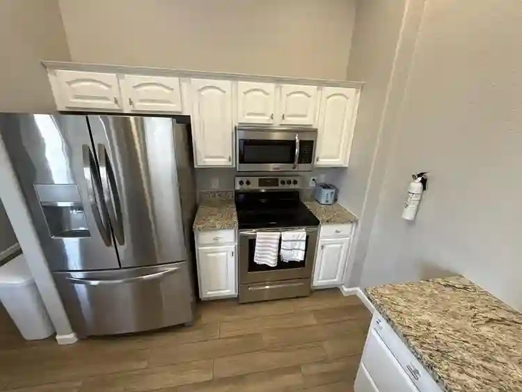 9 BR in Mesa