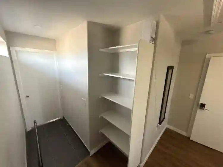 9 BR in Mesa