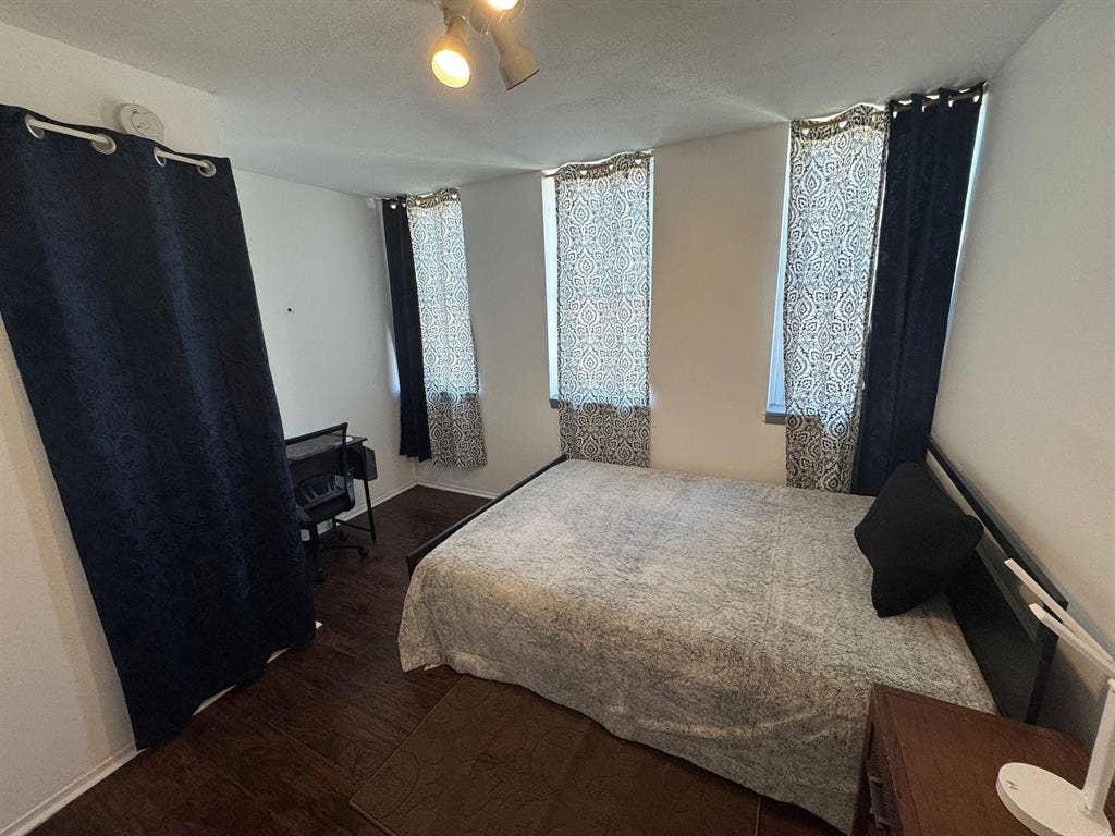 3 BR in Baltimore