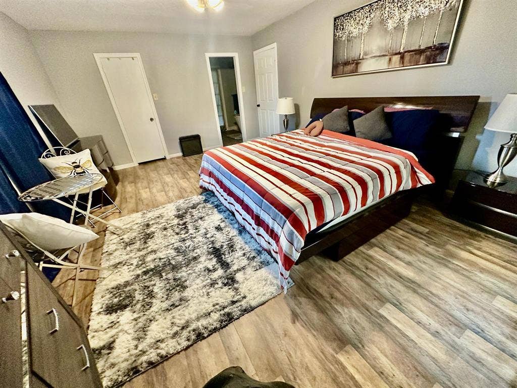 2 BR in Houston