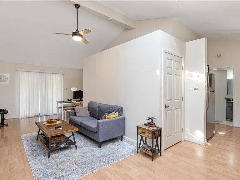 1 BR in Durham