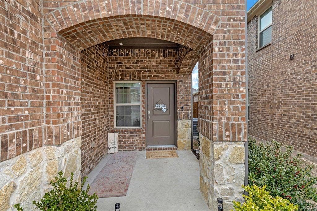 5 BR in Mesquite