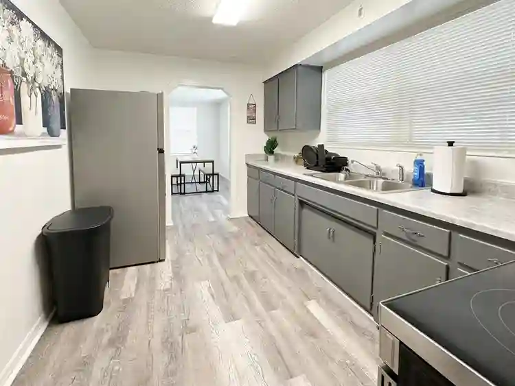 3 BR in Tampa