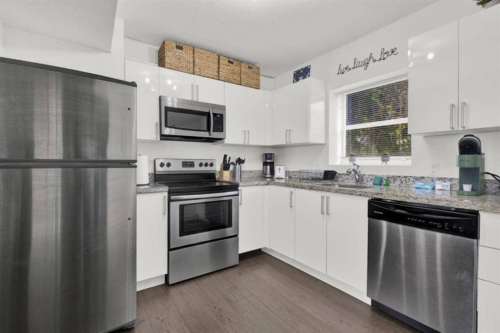 5 BR in Miami