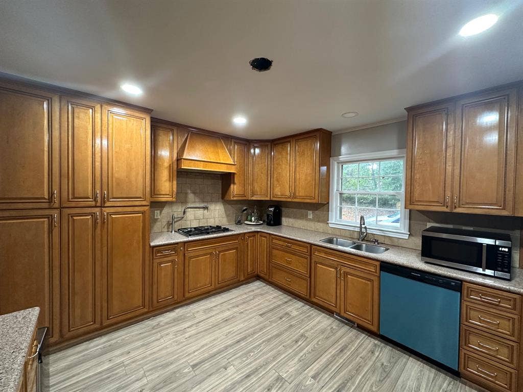 5 BR in Charlotte