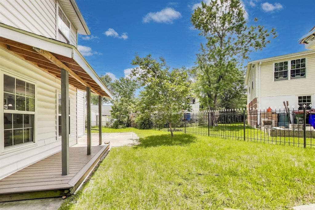 7 BR in College Park