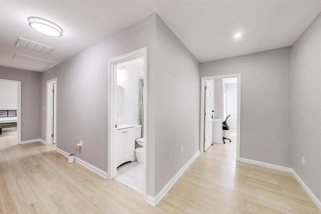 7 BR in College Park