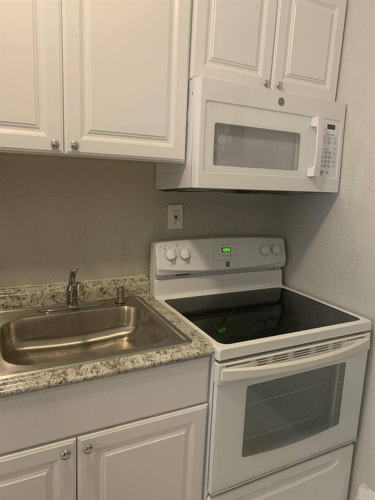 5 BR in Pompano Beach