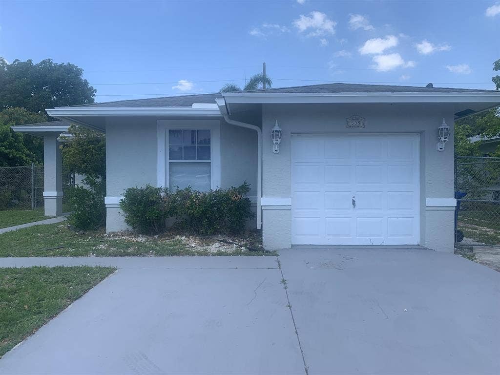 5 BR in Pompano Beach