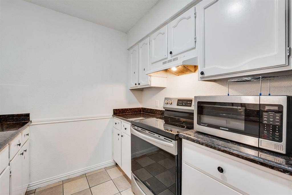 2 BR in Arlington