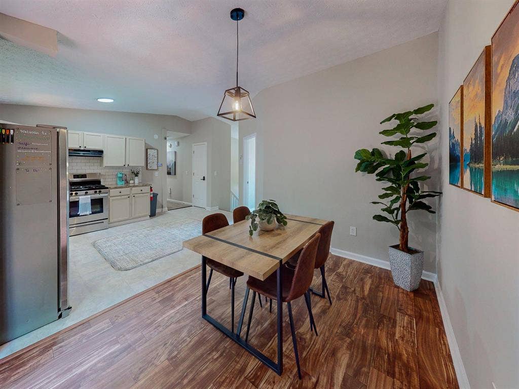 7 BR in Decatur