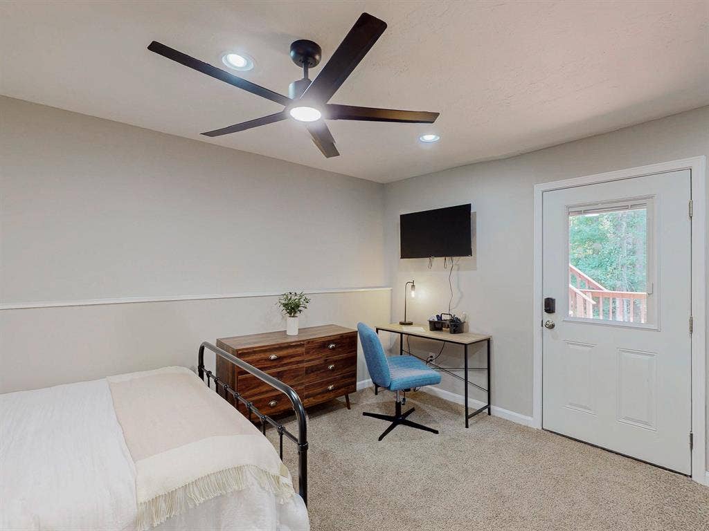 7 BR in Decatur