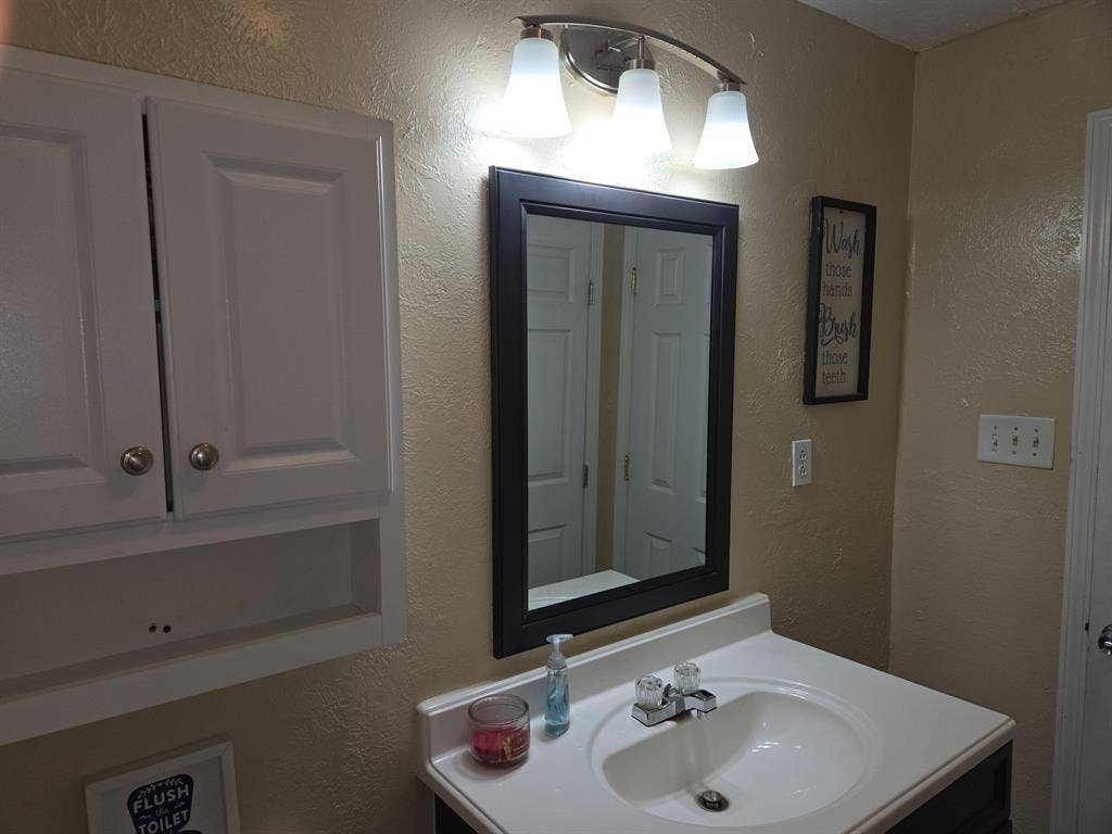 7 BR in Houston